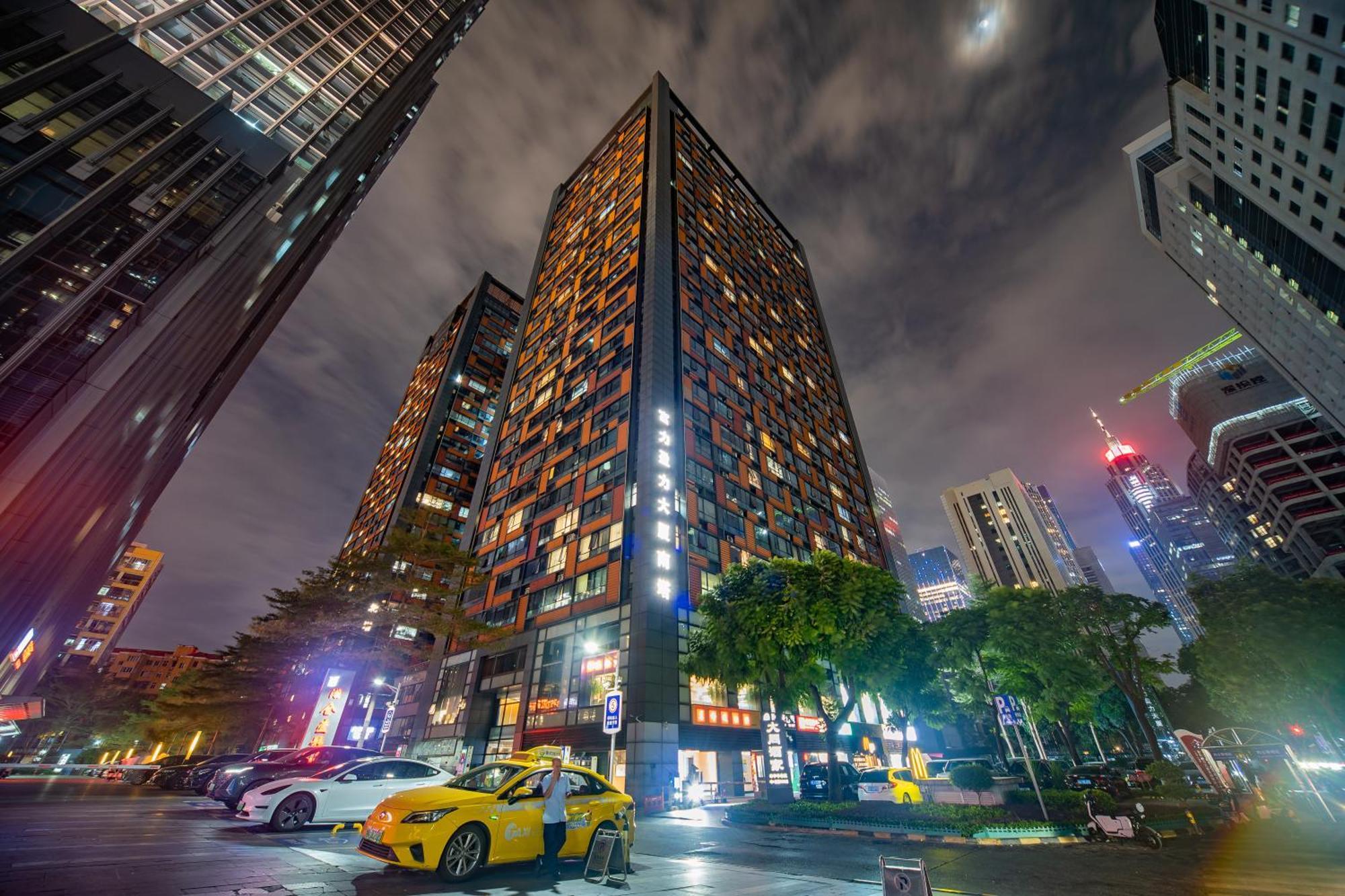 Lavande International Aparthotel Us Consulate General Guangzhou Zhujiang New Town Metro Branch - Free Shuttle Bus To Canton Fair Complex During Canton Fair Period & Free Vpn Internet Access Zewnętrze zdjęcie